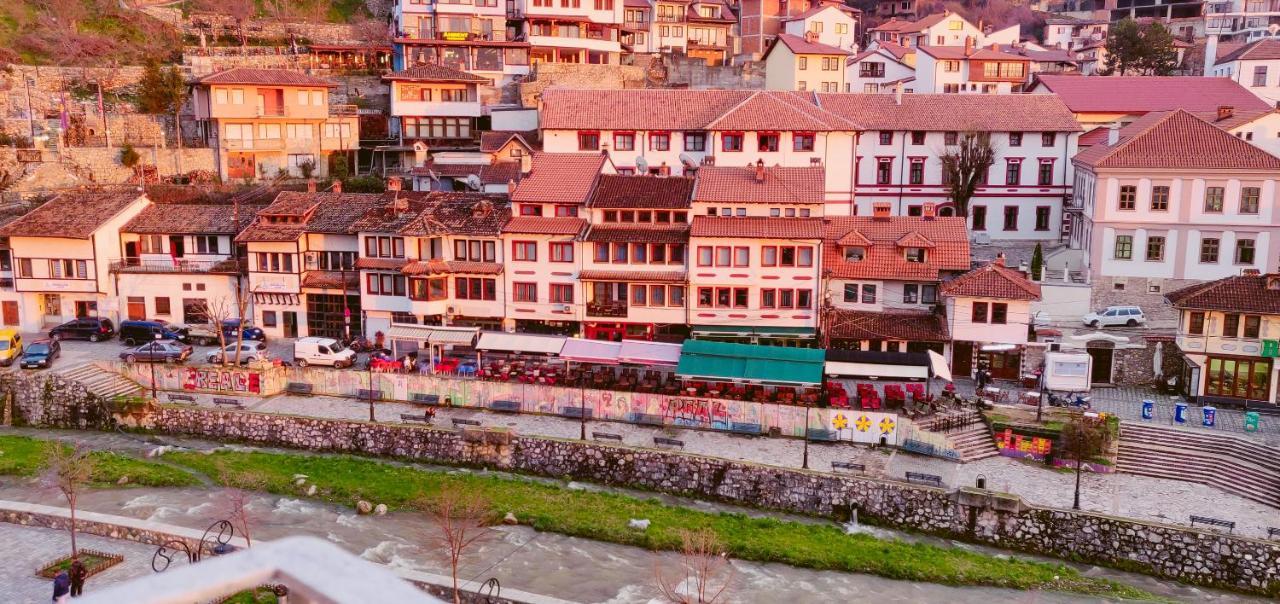 Studio Apartment In Center With Panoramic Old Town View Prizren Exterior foto